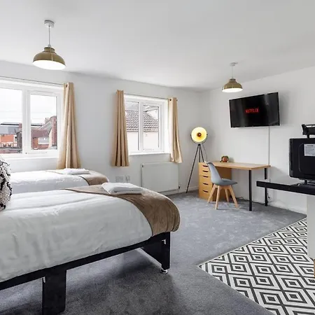 Appartement Centre 6 With Kitchenette, Free Wifi And Smart Tv By Yoko Middlesbrough